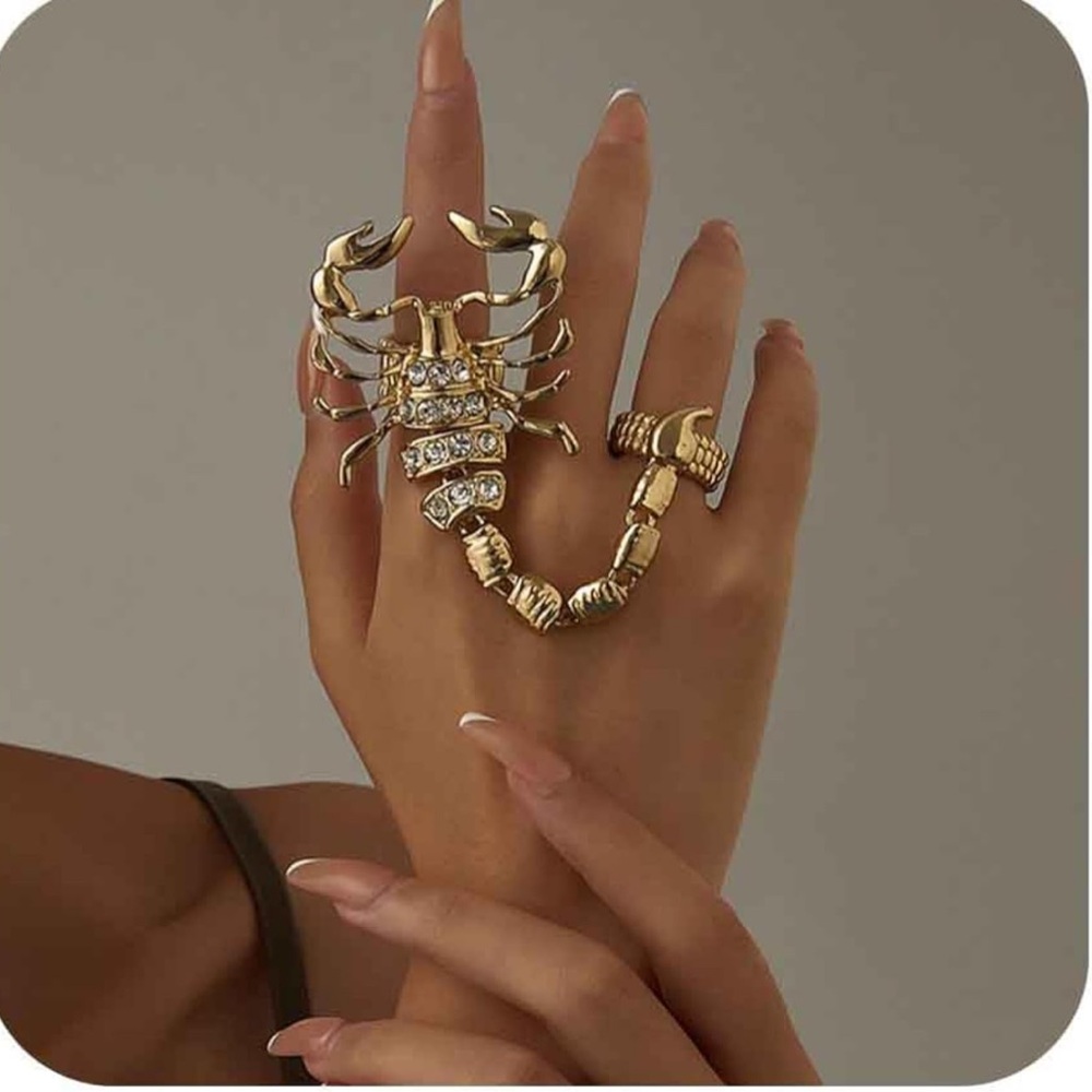 Gold-tone Scorpion Statement Ring/ "Slave" Bracelet, Great Gift🎄one size